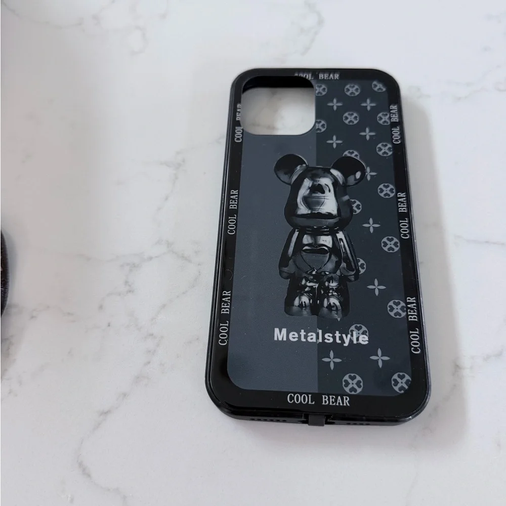 IPhone 13 Pro Max Metalstyle Cool Bear Black IPhone Case
